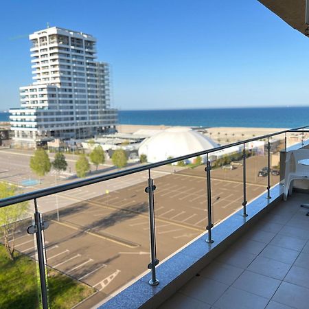 Summerland Sea-View Luxury Apartment Mamaia Buitenkant foto