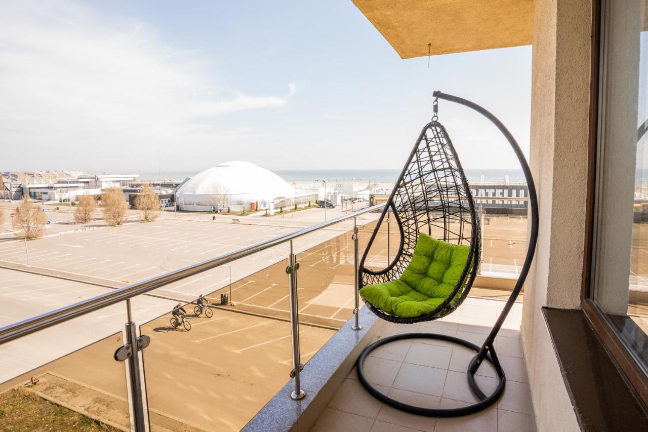 Summerland Sea-View Luxury Apartment Mamaia Buitenkant foto