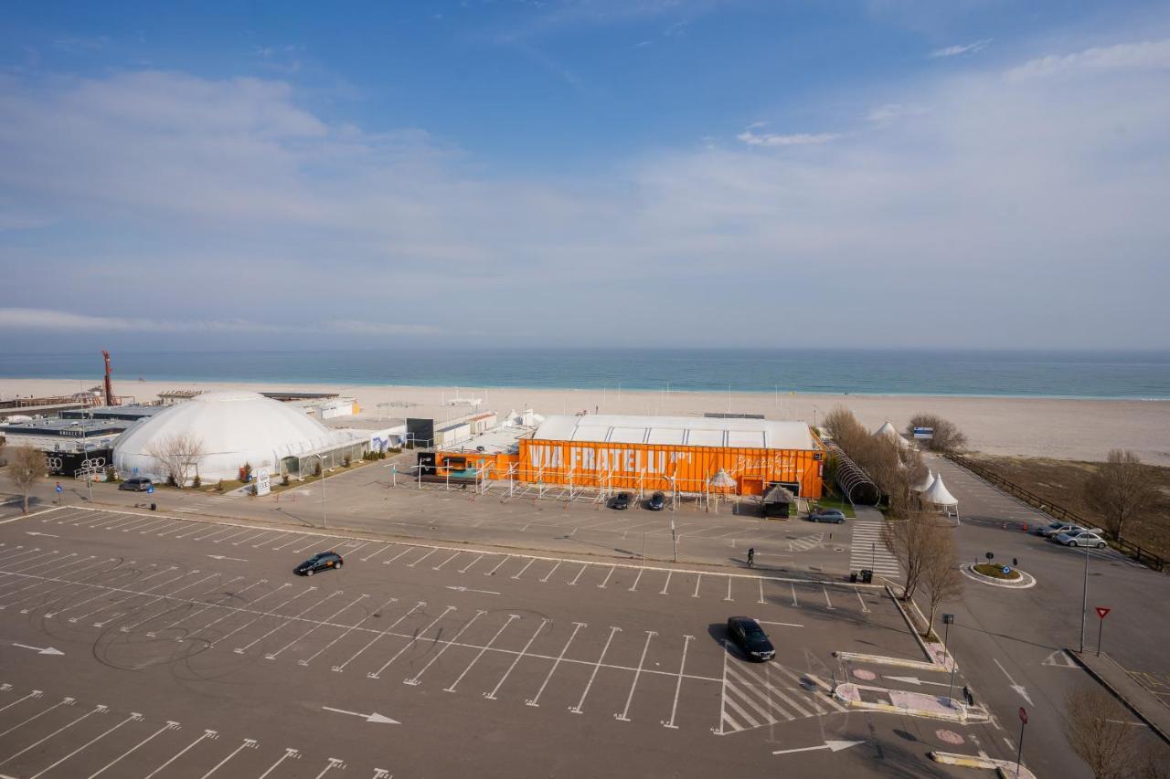 Summerland Sea-View Luxury Apartment Mamaia Buitenkant foto