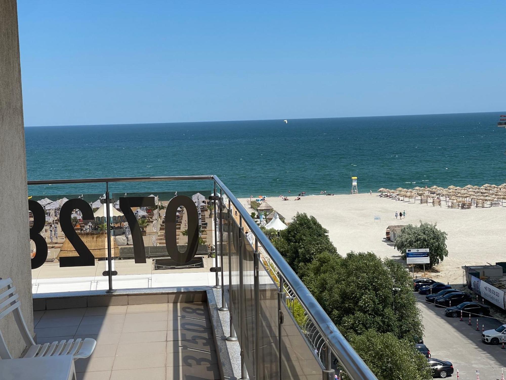 Summerland Sea-View Luxury Apartment Mamaia Buitenkant foto