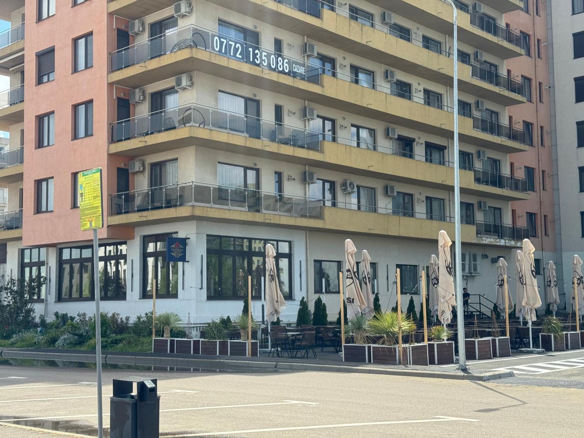 Summerland Sea-View Luxury Apartment Mamaia Buitenkant foto