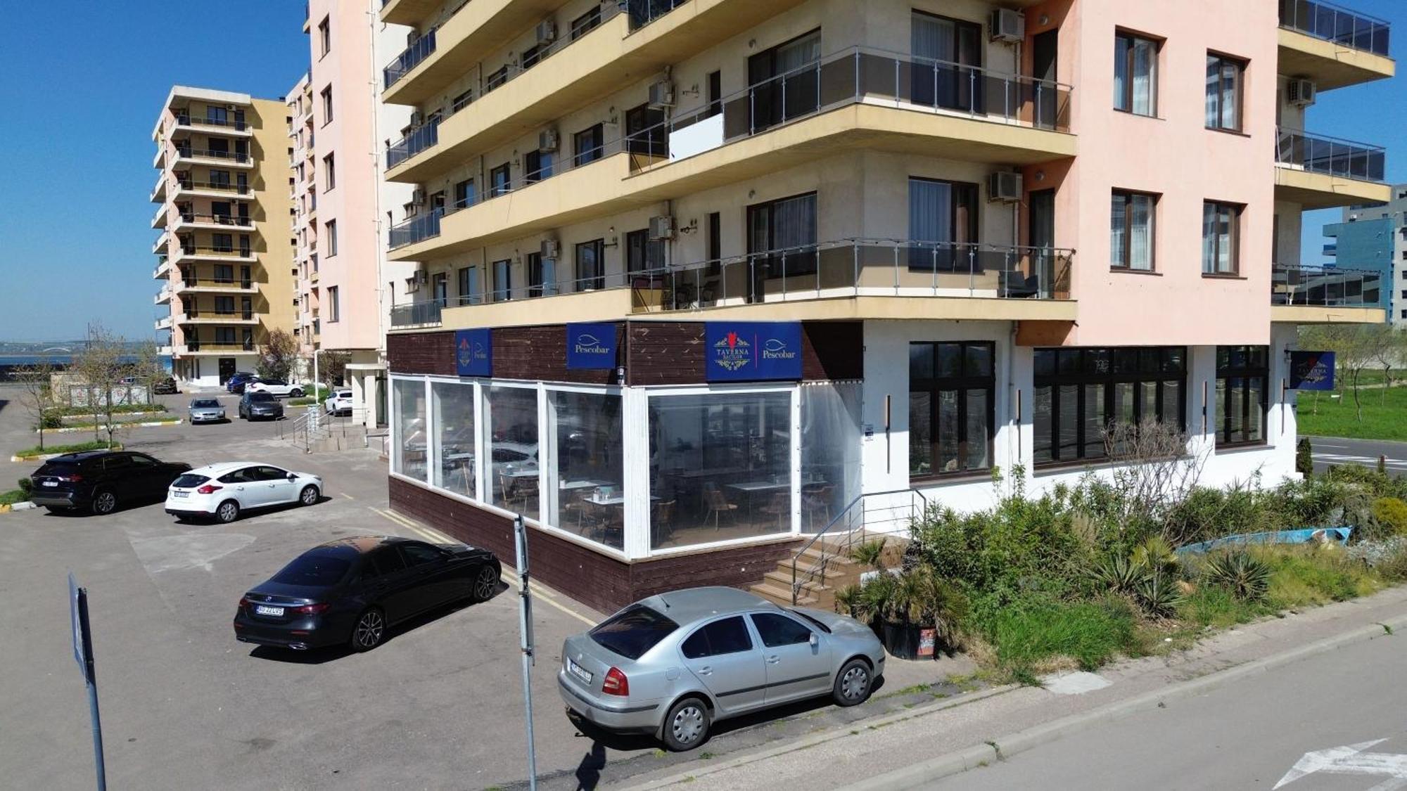Summerland Sea-View Luxury Apartment Mamaia Buitenkant foto